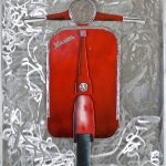 Marcello Reboani. Vespa, 2011. Ferro, legno, smalti, cm. 102 x 725