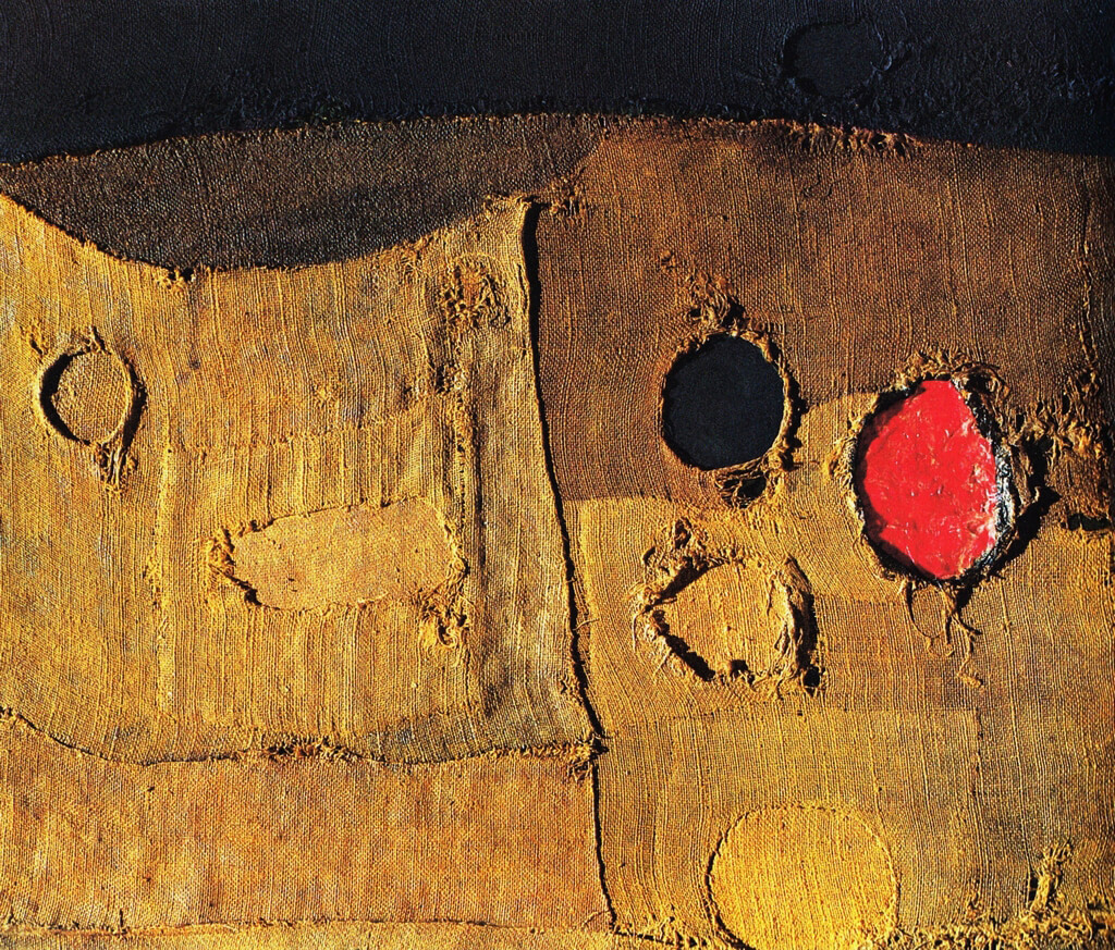 Sacco, nero e rosso, 1953. Materiali e tecnica mista su tela, cm. 86 x 100. Città di Castello, Fondazione Burri. Città di Castello, Italy